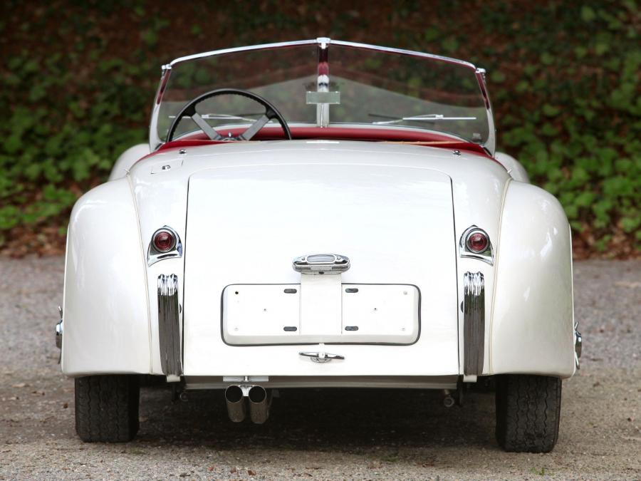  Jaguar XK120 Roadster 1950 года  (фото 15 из 24)